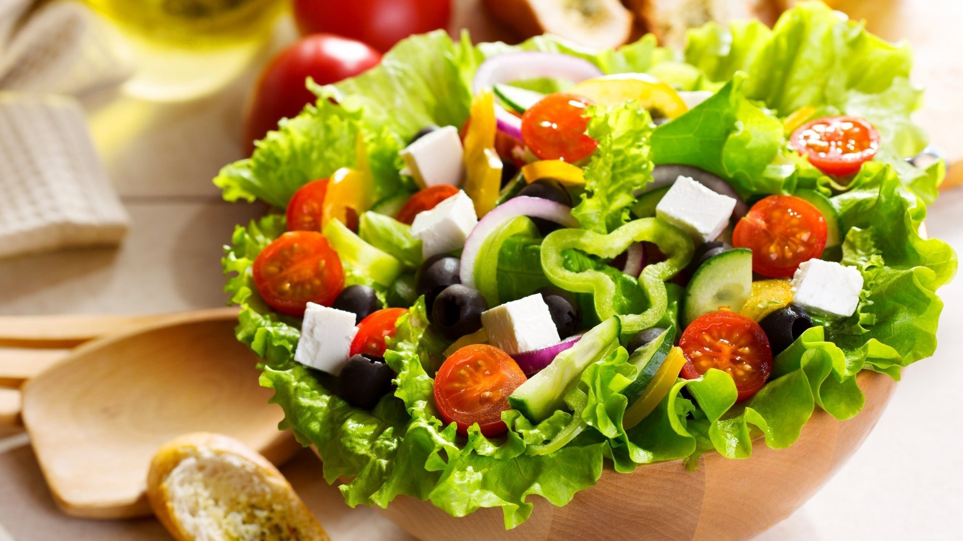 Греческий салат классический в домашних условиях